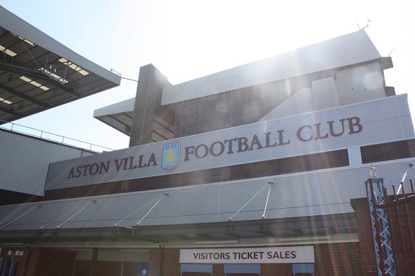 12场比赛0球1助，久保建英：我踢得确实差，希望下轮找回状态（12战无球仅1助 久保建英直言踢得差：盼下轮找回状态）