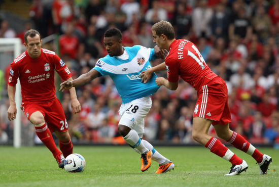 利物浦vs皇马：阿诺德替补，姆巴佩出战，维尔茨、萨拉赫首发（利物浦迎战皇马：阿诺德替补待命，姆巴佩登场，维尔茨与萨拉赫先发）