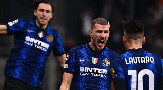 复盘曼联1-1西汉姆：阿莫林“反向换人”导致丢分，B费射门离谱（曼联1-1西汉姆复盘：阿莫林逆向换人致失分，B费射门离谱）