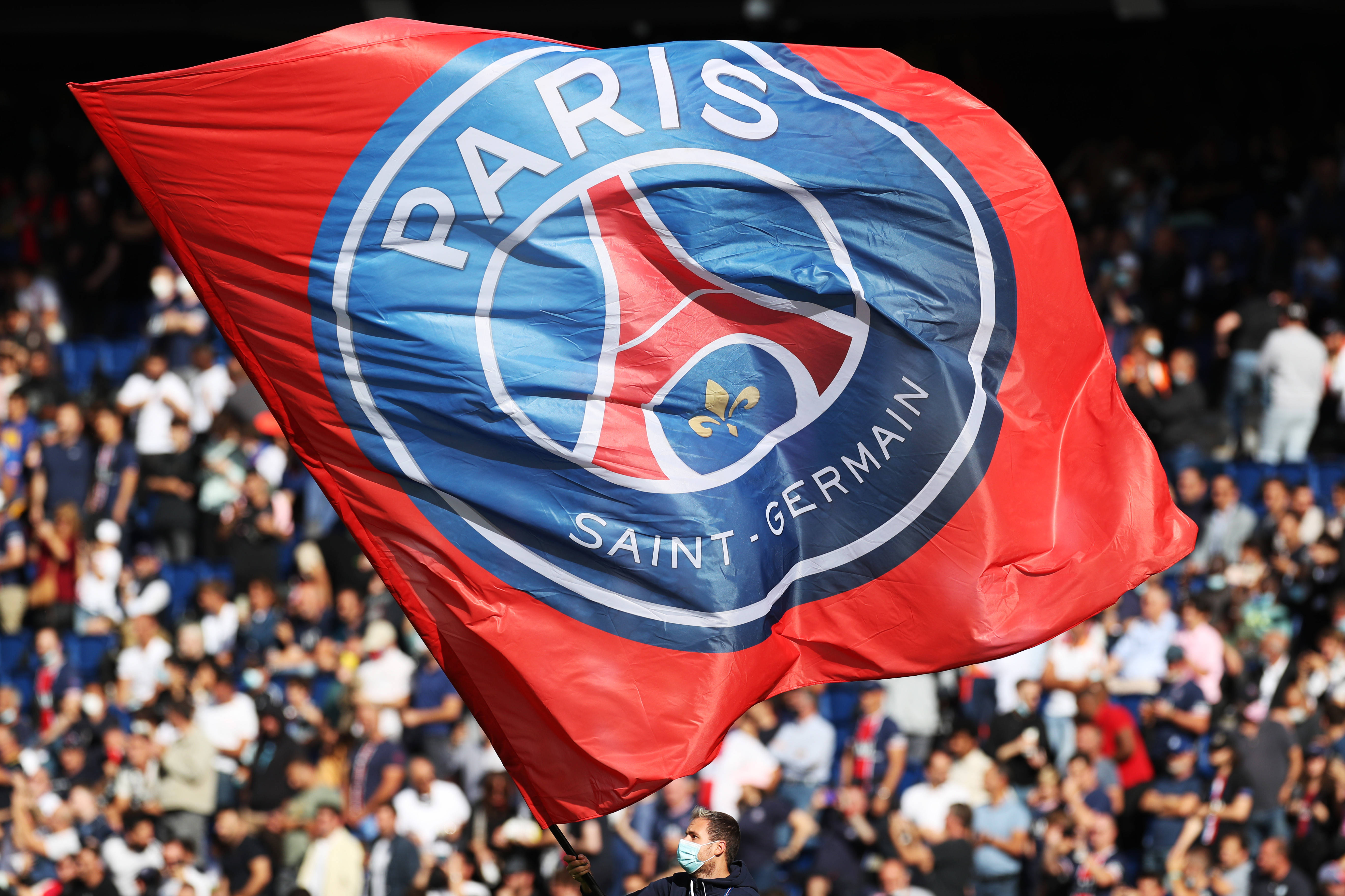 圣保罗官方：奥斯卡被确诊为迷走神经性晕厥，目前情况稳定（圣保罗官宣：奥斯卡确诊迷走神经性晕厥，状态稳定）