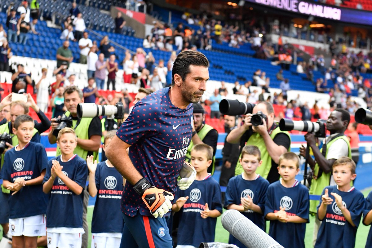 切尔西客战卡拉巴赫：若昂-佩德罗、乔治、吉滕斯首发（切尔西客场对阵卡拉巴赫：若昂-佩德罗、乔治、吉滕斯进入首发阵容）