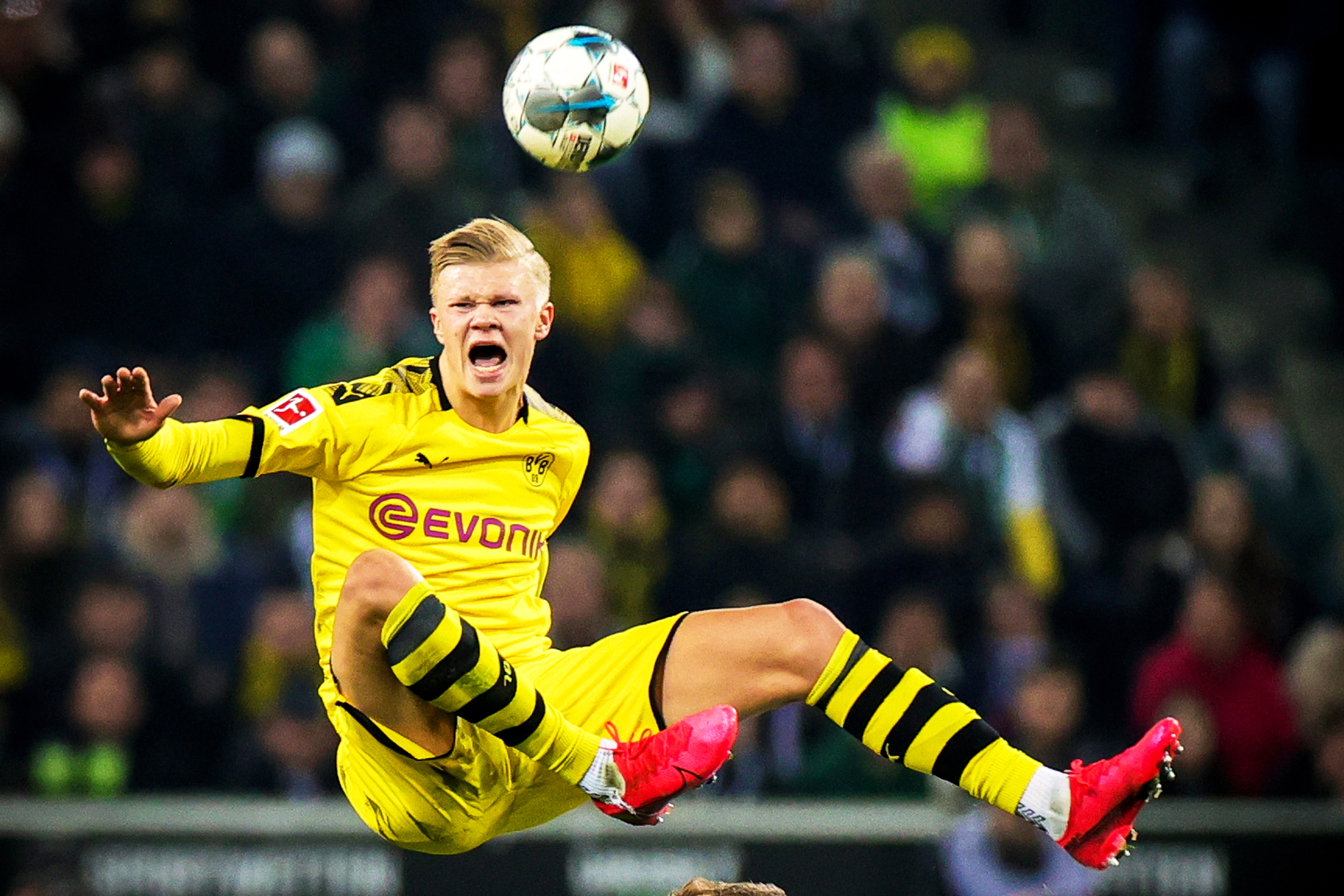 德天空：目前看施洛特贝克最可能不续约，皇马和拜仁讨论了他（德天空：施洛特贝克续约希望渺茫，皇马与拜仁已讨论其情况）