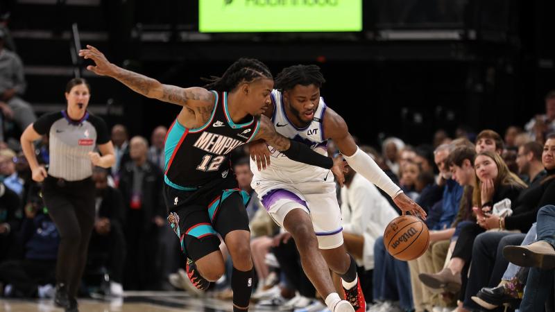 报价超十亿英镑，英媒：派拉蒙获得四年在英国的欧冠转播权（英媒：派拉蒙以超10亿英镑竞得英国欧冠四年转播权）