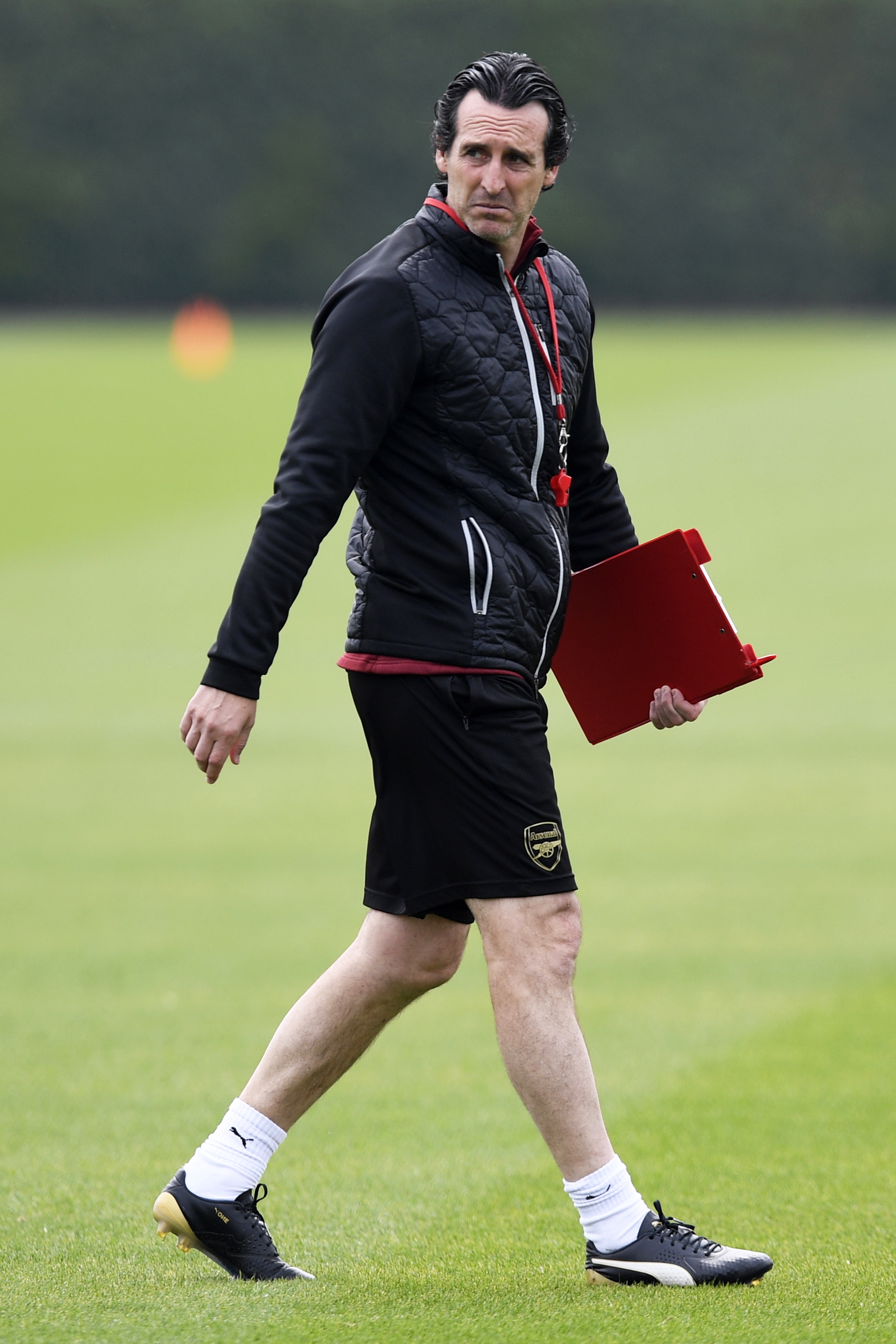 巴甲战报：若日尼奥点射难救主，弗拉门戈1-2弗鲁米嫩塞（巴甲焦点战：若日尼奥点球破门难救弗拉门戈，1-2不敌弗鲁米嫩塞）