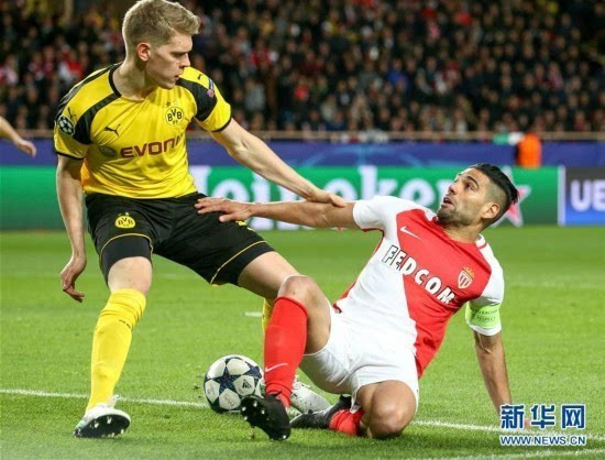 若出战圣保利，诺伊尔将追平伊梅尔并列德甲门将出场榜第2位（出战圣保利即达成里程碑：诺伊尔可与伊梅尔并列德甲门将出场第2）